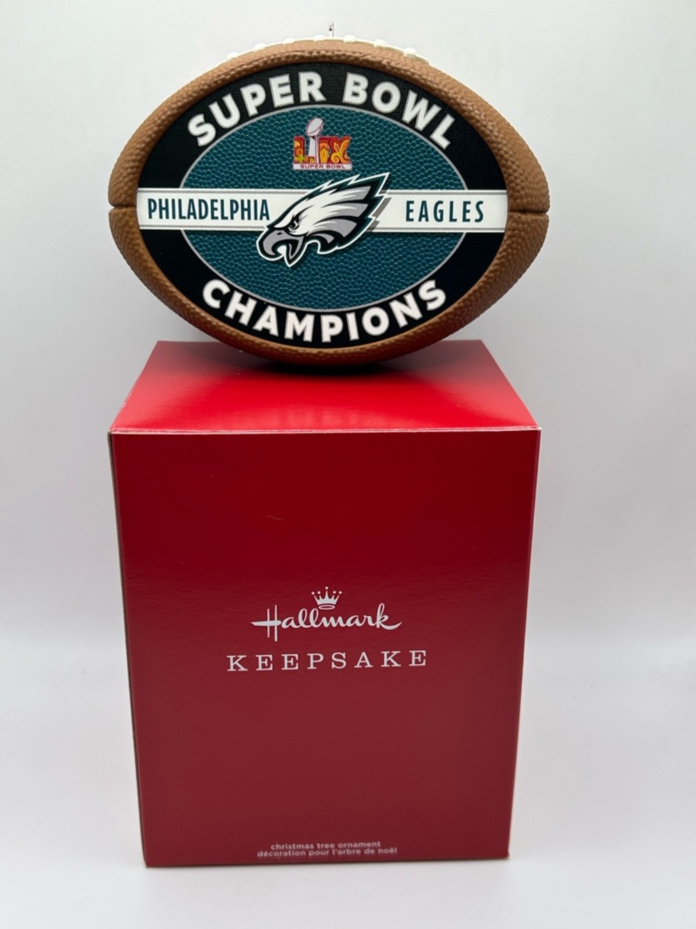 New Philadelphia Eagles Super Bowl Champions Ornament - Picture 4 of 4